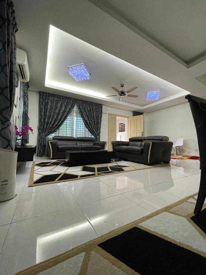 Hotel 3R D'Latania Senawang Seremban Esterno foto