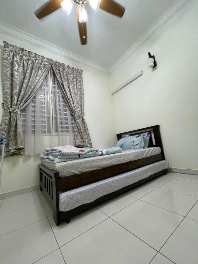 Hotel 3R D'Latania Senawang Seremban Esterno foto