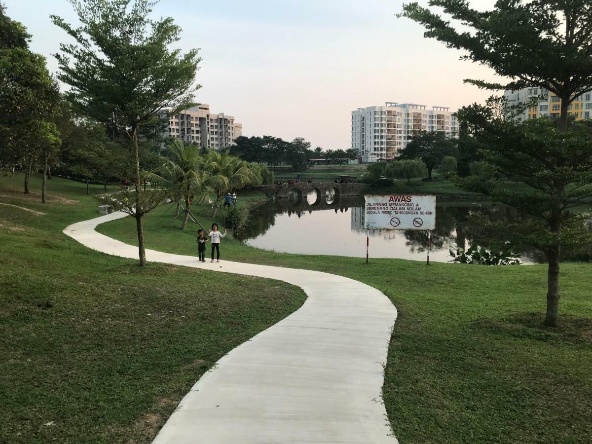 Hotel 3R D'Latania Senawang Seremban Esterno foto